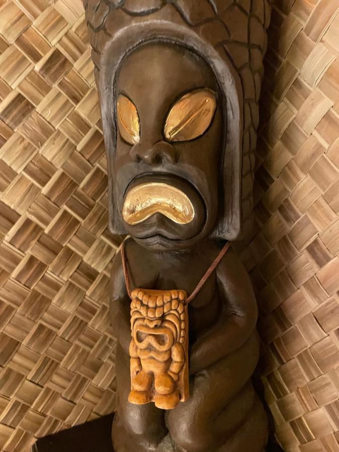 The Kondo Tiki Tampa Exterior photo